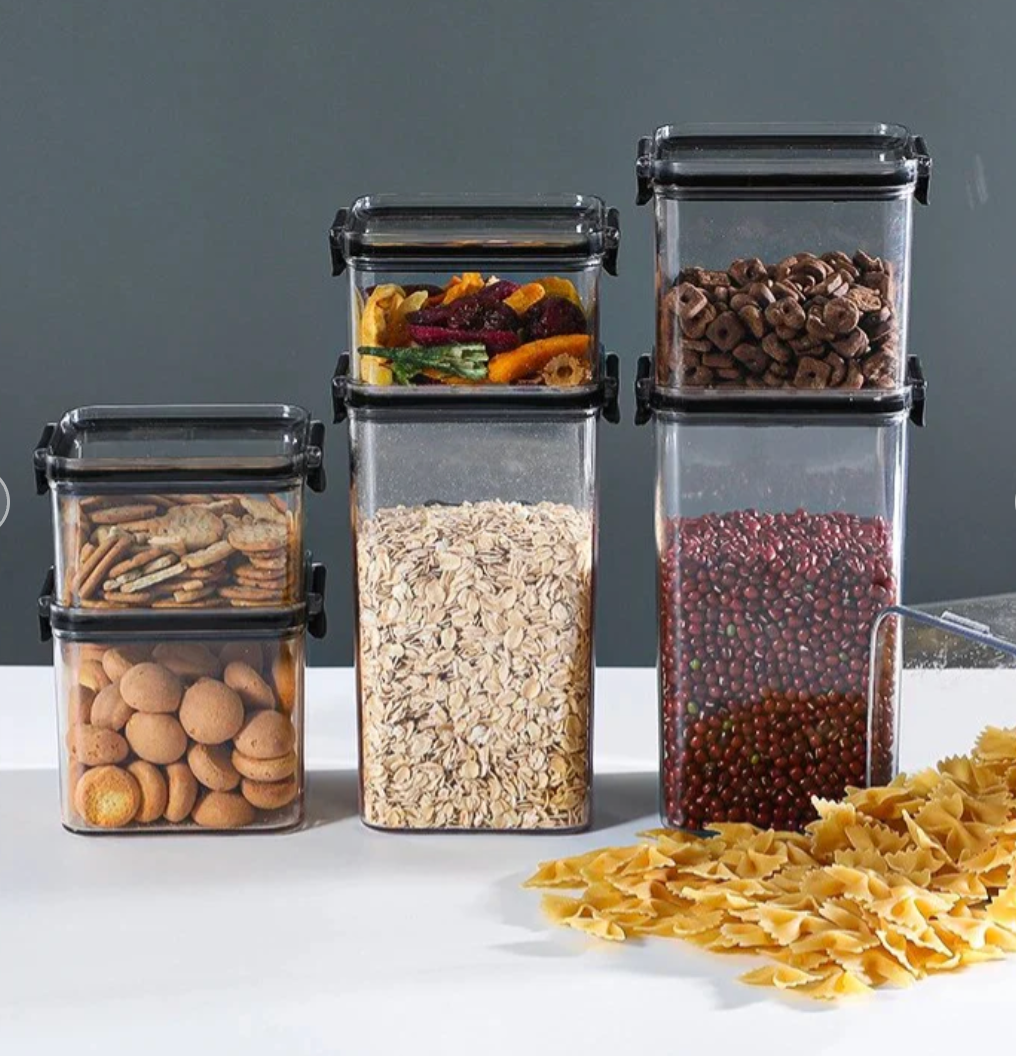 Air-Tight Kitchen Storage Containers - 700ml
